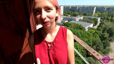 學生性感在內陸吸了一個陌生人 - 射在他臉上